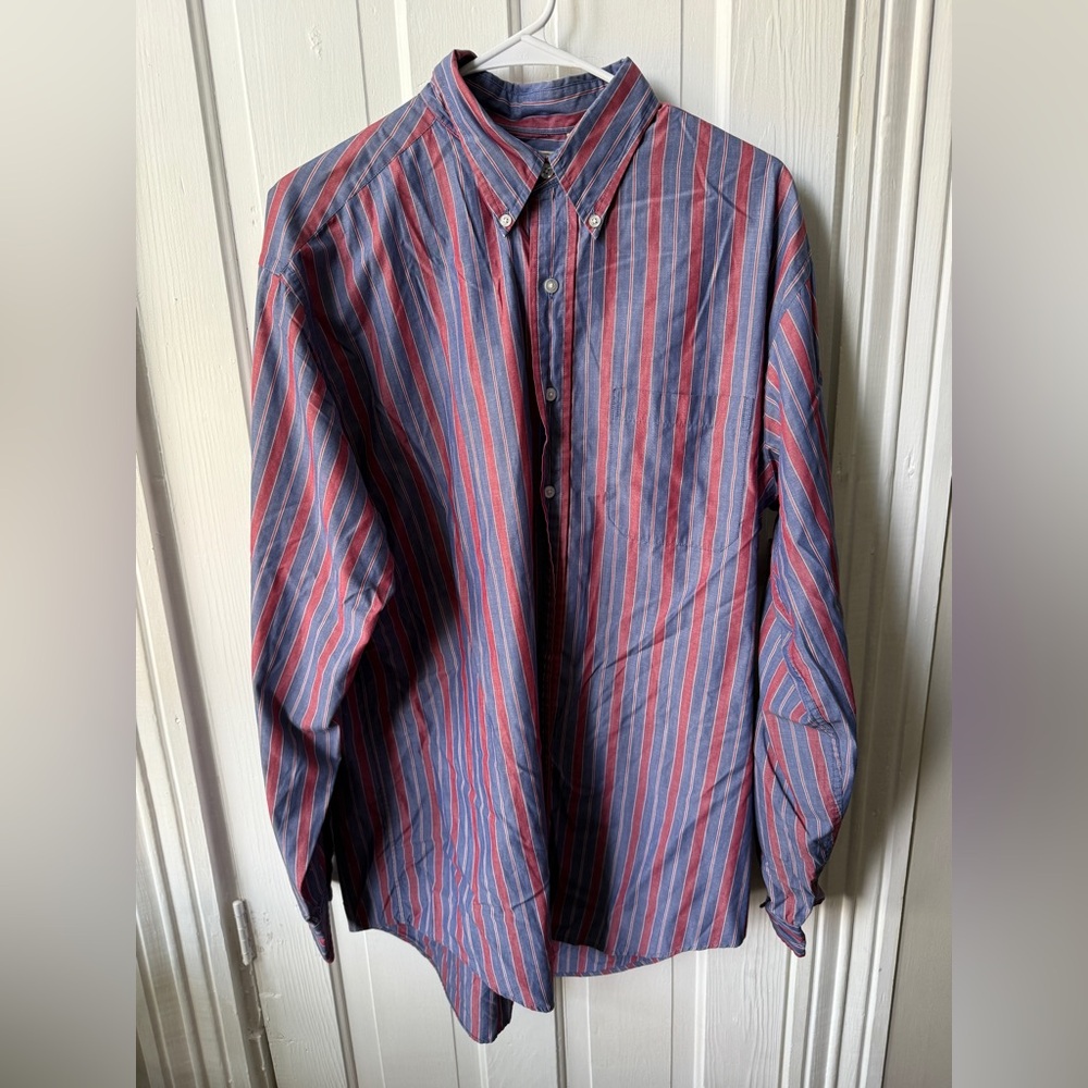 SINGLE - L.L. Bean Men's Vintave Striped Button Down Shirt Blue and Red Size L